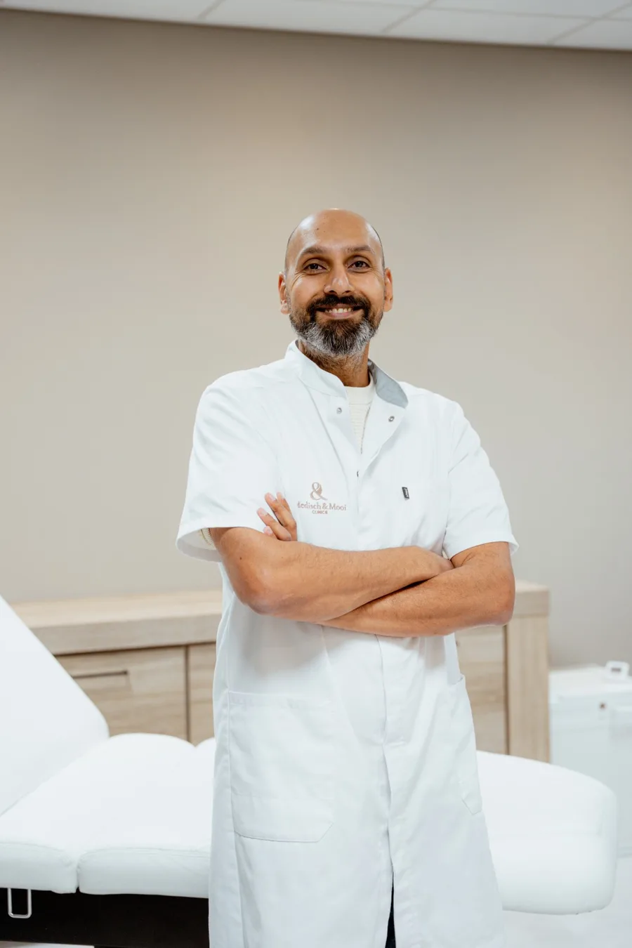 Dr. Farley Nirhoe